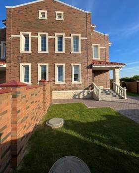Дом 150м², 2-этажный, участок 5 сот.  