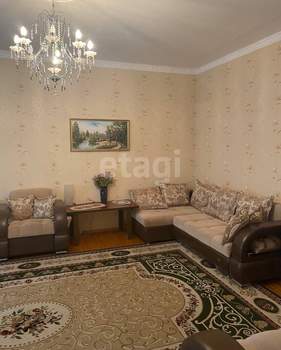 Дом 438м², 3-этажный, участок 9 сот.  
