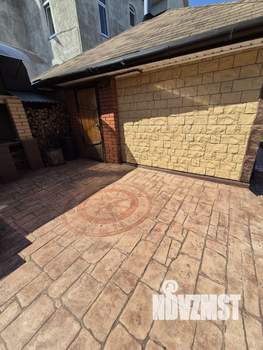 Дом 179м&sup2;, 2-этажный, участок 8 сот.  