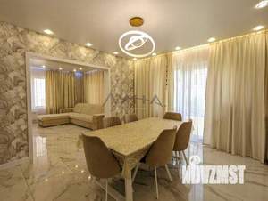 Дом 190м², 2-этажный, участок 5 сот.  