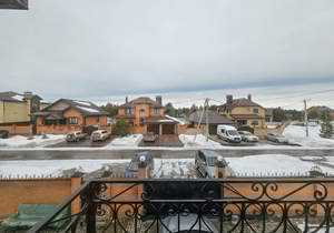 Дом 277м², 2-этажный, участок 1009 сот.  