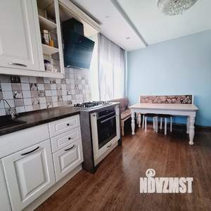 Коттедж 190м², 2-этажный, участок 9 сот.  