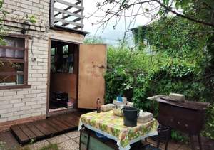 Дом 30м², 2-этажный, участок 5 сот.  