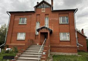 Дом 349м², 2-этажный, участок 12 сот.  