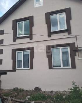 Дом 220м², 2-этажный, участок 11 сот.  