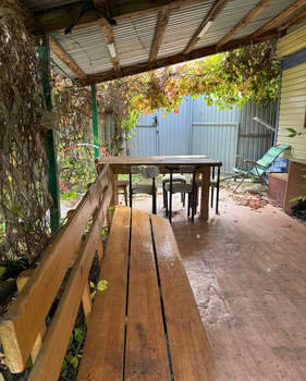 Дом 40м², 2-этажный, участок 6 сот.  