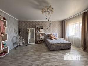 Коттедж 330м&sup2;, 3-этажный, участок 8 сот.  