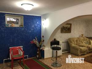 Коттедж 212м², 2-этажный, участок 4 сот.  