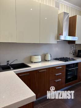 Коттедж 188м², 2-этажный, участок 8 сот.  