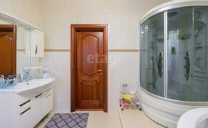 Дом 230м², 3-этажный, участок 11 сот.  