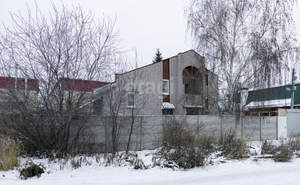 Дом 219м², 2-этажный, участок 9 сот.  