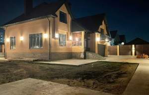 Дом 340м&sup2;, 2-этажный, участок 13 сот.  