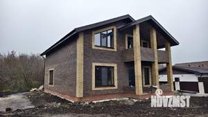 Коттедж 190м², 2-этажный, участок 4 сот.  