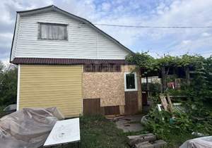 Дом 40м², 2-этажный, участок 5 сот.  