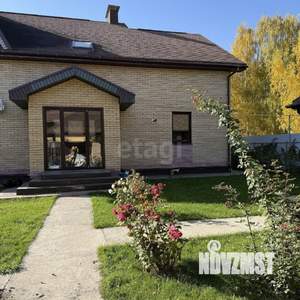 Дом 230м², 2-этажный, участок 8 сот.  