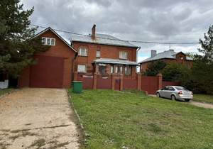 Дом 349м², 2-этажный, участок 12 сот.  