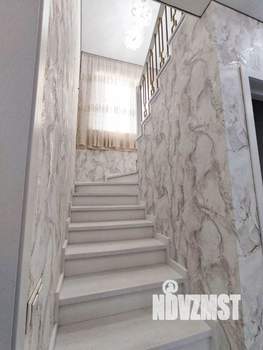 Коттедж 190м², 2-этажный, участок 6 сот.  