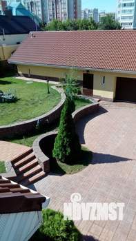 Коттедж 250м², 2-этажный, участок 12 сот.  