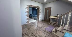 Дом 230м&sup2;, 2-этажный, участок 8 сот.  