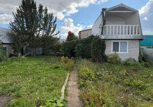 Дом 40м², 2-этажный, участок 6 сот.  