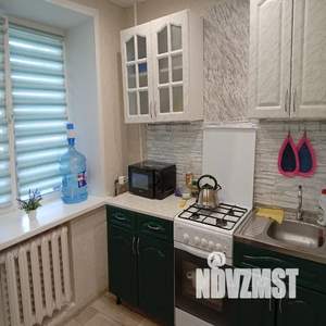 2-к квартира, посуточно, 45м2, 1/5 этаж