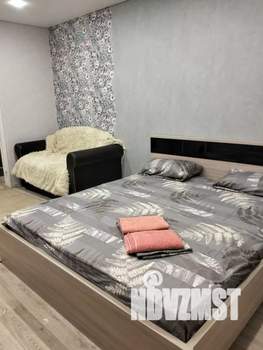 1-к квартира, посуточно, 35м2, 5/9 этаж