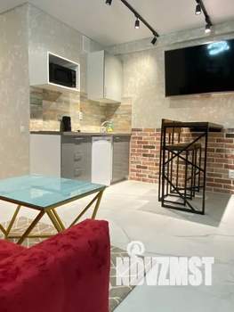 Студия квартира, посуточно, 35м2, 17/25 этаж