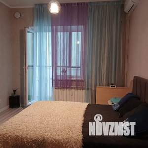 1-к квартира, посуточно, 30м2, 1/18 этаж