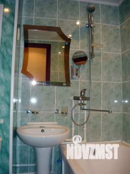 1-к квартира, посуточно, 35м2, 4/9 этаж