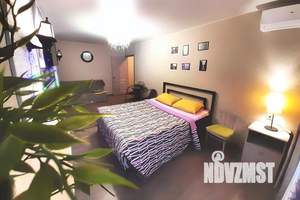 1-к квартира, посуточно, 37м2, 1/1 этаж