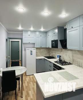 1-к квартира, посуточно, 50м2, 4/10 этаж