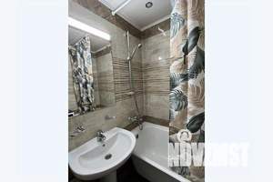 1-к квартира, посуточно, 37м2, 4/25 этаж