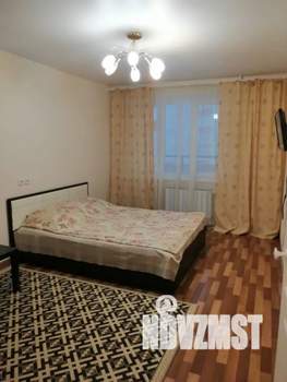 1-к квартира, посуточно, 40м2, 6/10 этаж