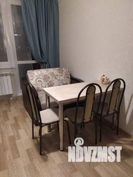 1-к квартира, посуточно, 40м2, 9/17 этаж