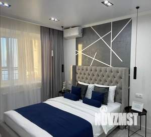 Студия квартира, посуточно, 36м2, 24/25 этаж