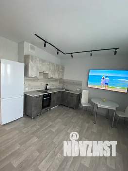 Студия квартира, посуточно, 35м2, 10/18 этаж