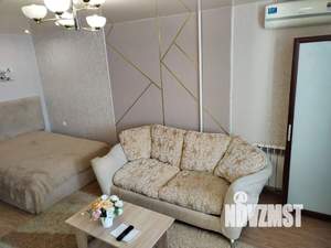 Студия квартира, посуточно, 35м2, 25/25 этаж