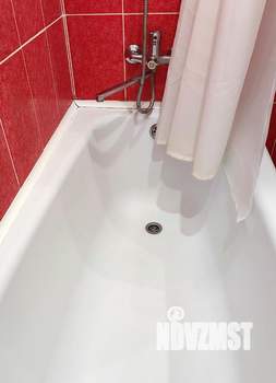 2-к квартира, посуточно, 50м2, 1/1 этаж