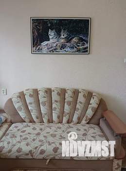 1-к квартира, посуточно, 44м2, 3/5 этаж