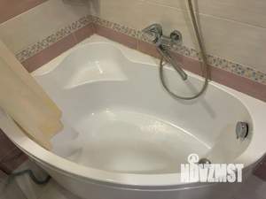 1-к квартира, посуточно, 42м2, 12/17 этаж