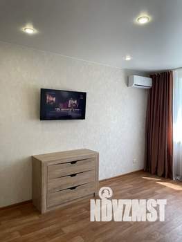 1-к квартира, посуточно, 36м2, 2/9 этаж