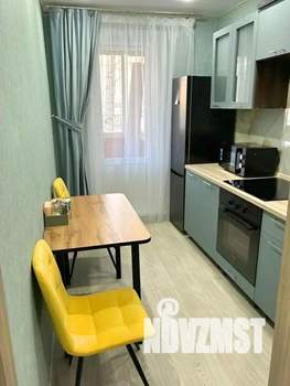 1-к квартира, посуточно, 44м2, 1/1 этаж