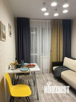 1-к квартира, посуточно, 37м2, 1/1 этаж