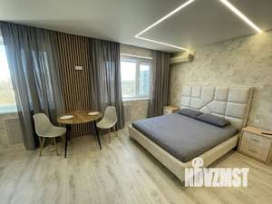 Студия квартира, посуточно, 40м2, 8/9 этаж