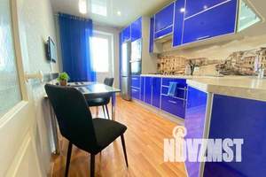 1-к квартира, посуточно, 45м2, 10/10 этаж