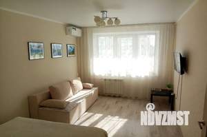 1-к квартира, посуточно, 35м2, 5/10 этаж