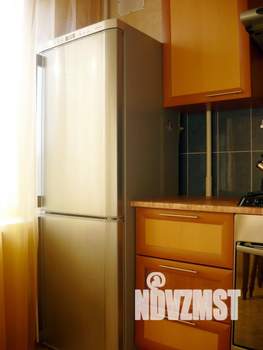 1-к квартира, посуточно, 35м2, 4/9 этаж