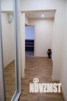 1-к квартира, посуточно, 44м2, 1/1 этаж