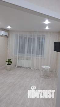 1-к квартира, посуточно, 43м2, 9/10 этаж