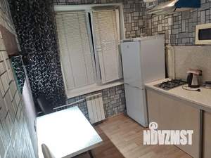 1-к квартира, посуточно, 32м2, 9/9 этаж